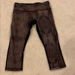 Lululemon cropped leggings